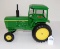 ERTL JOHN DEERE W/ CAB 1/16