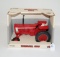 ERTL FARMALL 806 DIESEL WF 1/16