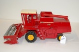 ERTL MASSEY FERGUSON 760 COMBINE