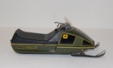 ERTL JOHN DEERE CYCLONE 440 SNOWMOBILE