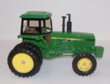 ERTL JOHN DEERE FWA W/ CAB & WEIGHTS 1/16