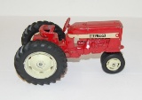 ERTL EARLY TOY 404 TRACTOR 1/16