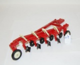 ERTL INTERNATIONAL 4 BOTTOM PLOW 1/16