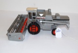 ERTL ALLIS CHALMERS GLEANER L2 COMBINE