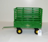 ERTL JOHN DEERE FORAGE WAGON 1/16