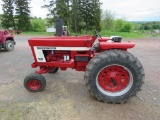 Int Hydro 100 Tractor