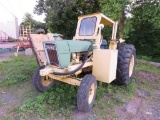 Ford 5000 Tractor w/Sidemower