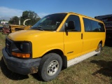 2004 GMC 3500 Passenger Van