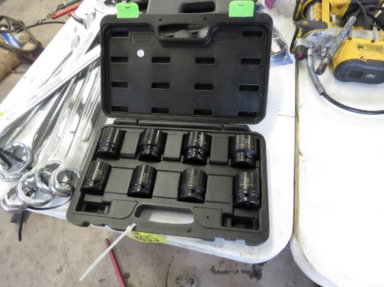 Pittsburgh Pro Metrick Socket Set