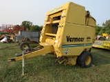 Vermeer 604 Series K Round Baler