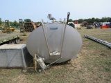 Mueller 700 Bulk Tank w/Compressor