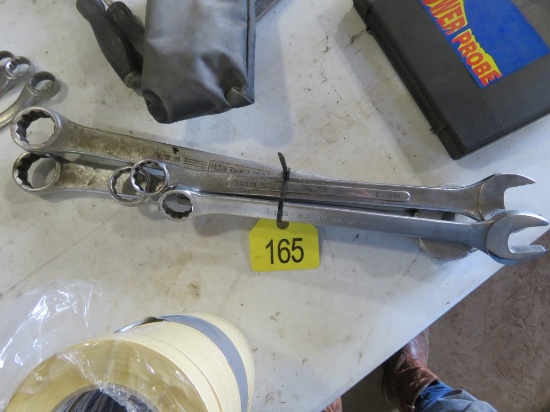 Wrenches up to 1 1/2inch