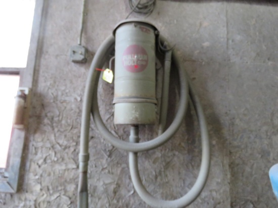 Pullman Holt Vac