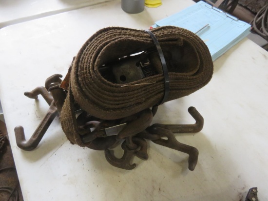 2 Ratchet Straps w/Chains