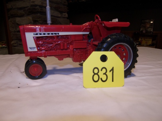 Farmall 706 Diesel Tractor