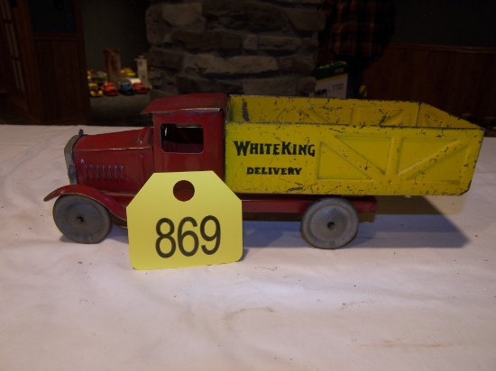 Metal Craft Corp Tin White King Delivery Truck