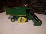 JD 9600 Combine