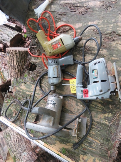 Box of Sabre Saw Circ Saw & 2 Electric Drills