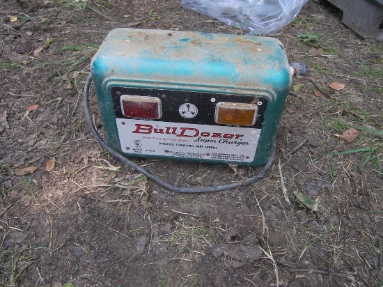 Bulldozer Elec Fencer