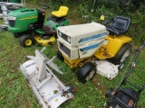 Cub 1250 Hydro Lawn Tractor w/48inch Deck & 42inch Snowplow & Tire Chains