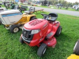 Troy-Bilt Lawn Tractor w/42inch Deck