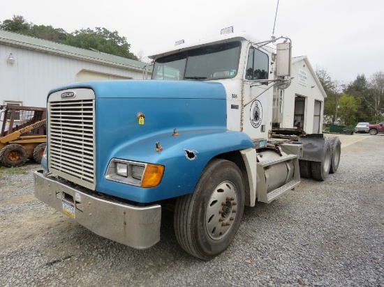 1999 Freightliner Day Cab Truck