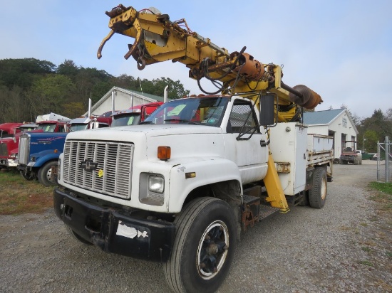 1990 Chevrolet S/A Auger Truck