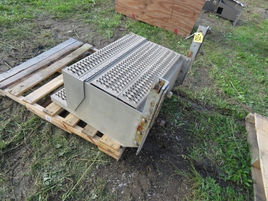 Peterbilt Alum Step Box