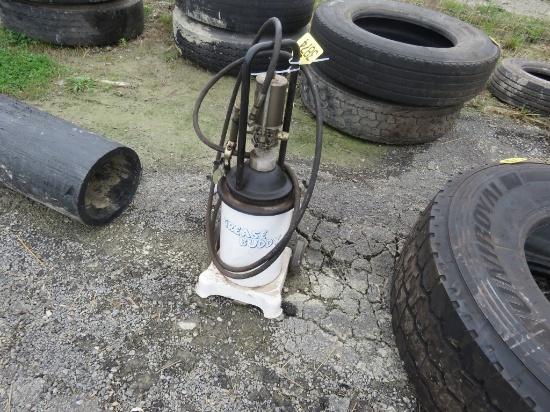 Air Grease Buddy