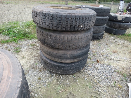 4 Tires and Rims 12R24.5