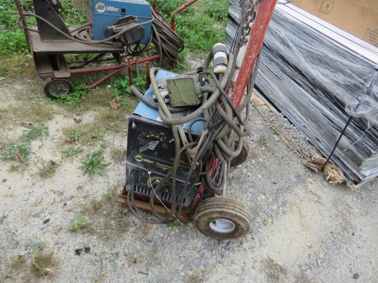 Miller Thunderbolt XL 225 Welder
