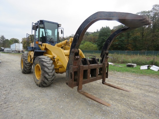 Komatsu WA320 Wheel Loader w/Forks & Claw & Bucket