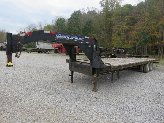 2011 Sure Trac 32ft Gooseneck Trailer