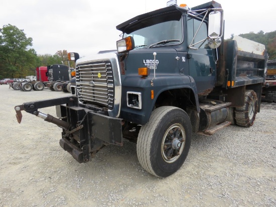 1993 Ford L8000 S/A Dump Truck