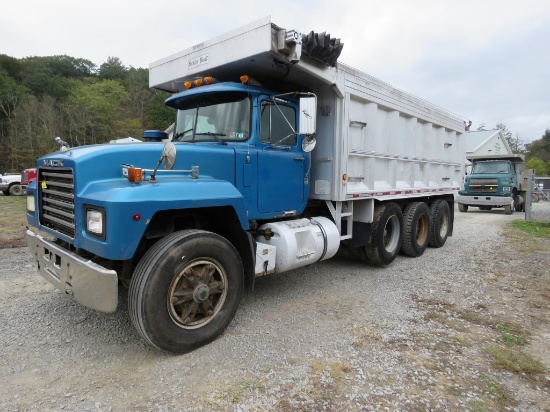 1998 Mack RD688S Dump Truck w/Lift Axle & Baxter Built 19ft Alum Dump
