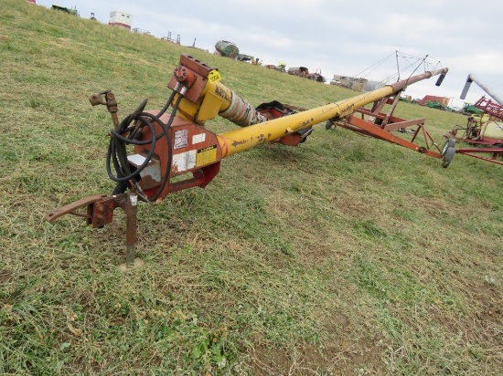 Mayrath 8inchx70ft Auger w/Sideload Hyd Lift