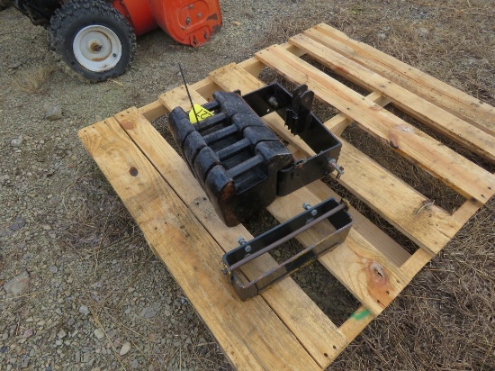 5 Lawn Tractor Weights & 2 Brackets