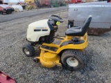 CC LT 1050 Lawn Tractor w/50inch Deck
