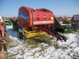 NH 450 Roll Belt Baler