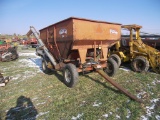 McCurdy 230 Gravity Bin Wagon w/Fertilizer Auger