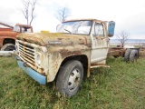Ford 800 Cab & Chassis