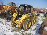 JD 317 Skid Loader