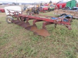 IH 710 5x Plow