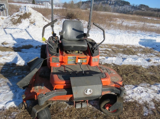 Kubota ZD331 Zero Turn Mower