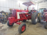Int 806 Tractor