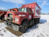 1984 Mack 10 wheel Truck w/16ft Van Feed Body