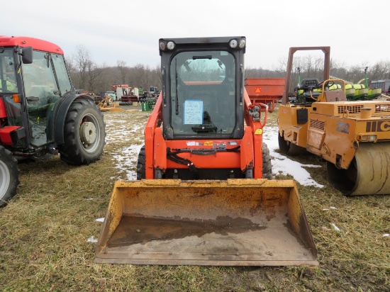 Kubota SSV65 Track Skid Loader