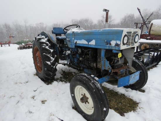 Long 1563 Tractor