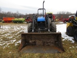 NH TL80 Tractor w/Q720 Quickie Loader
