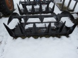 New QT 66in Grapples